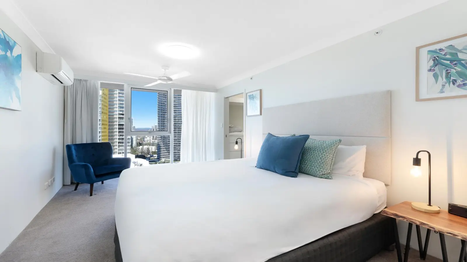 One Bedroom Ocean View Apartment